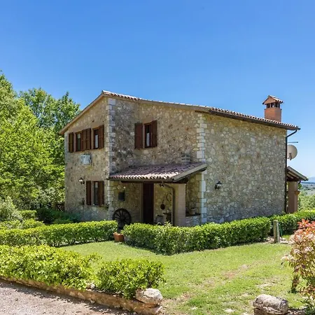 Villa Paola 6, Emma