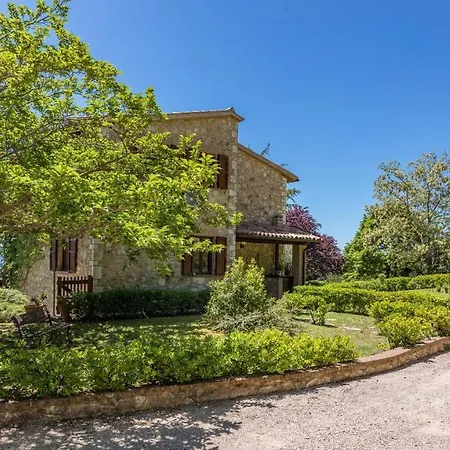 Villa Paola 6, Emma *