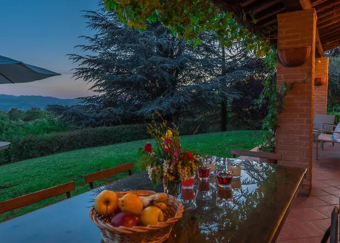 Paola 6, Emma Gualdo Cattaneo